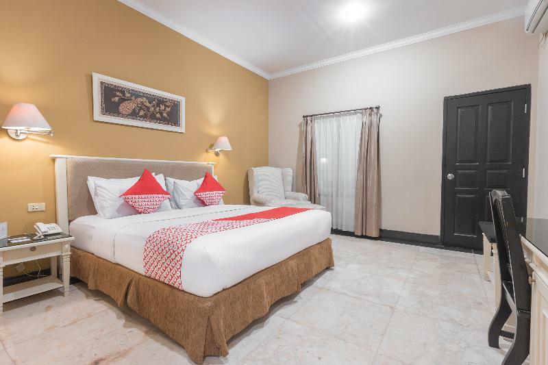 534 Sriwijaya Hotel Джакарта Екстер'єр фото