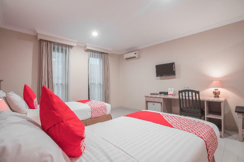 534 Sriwijaya Hotel Джакарта Екстер'єр фото